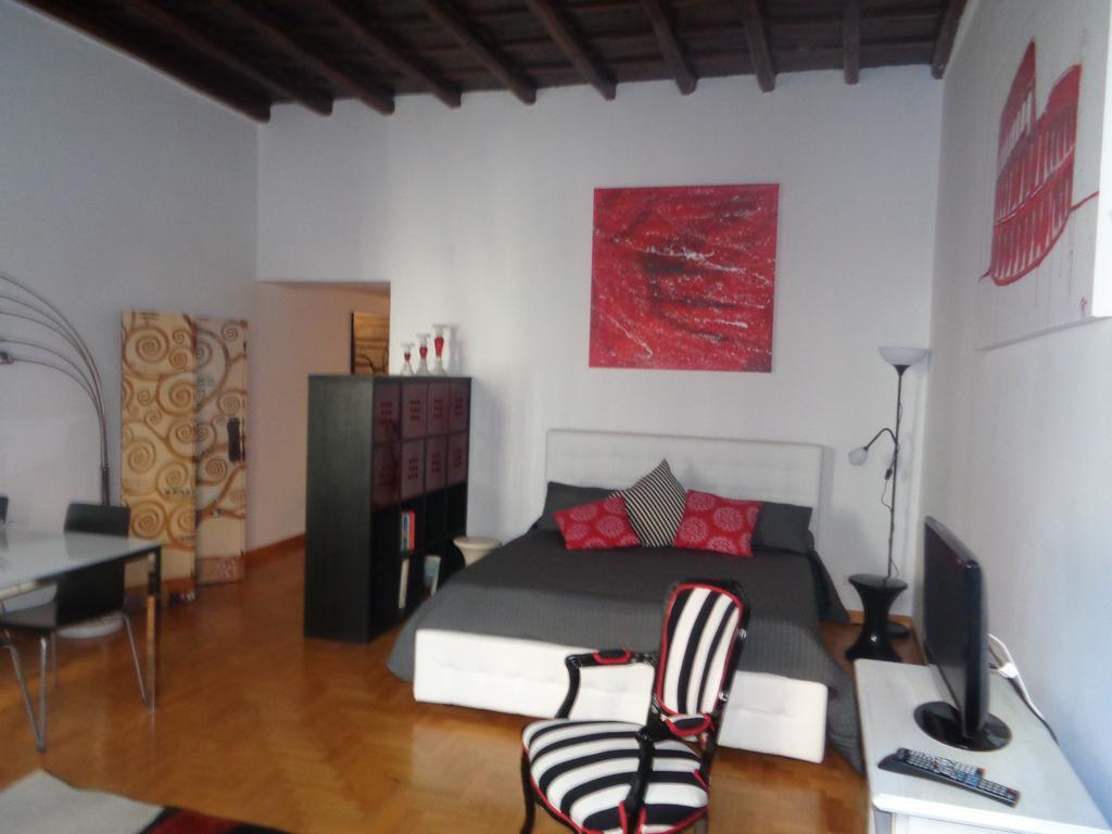 World Wide Bed Piazza Del Popolo Apartment Rome Bilik gambar